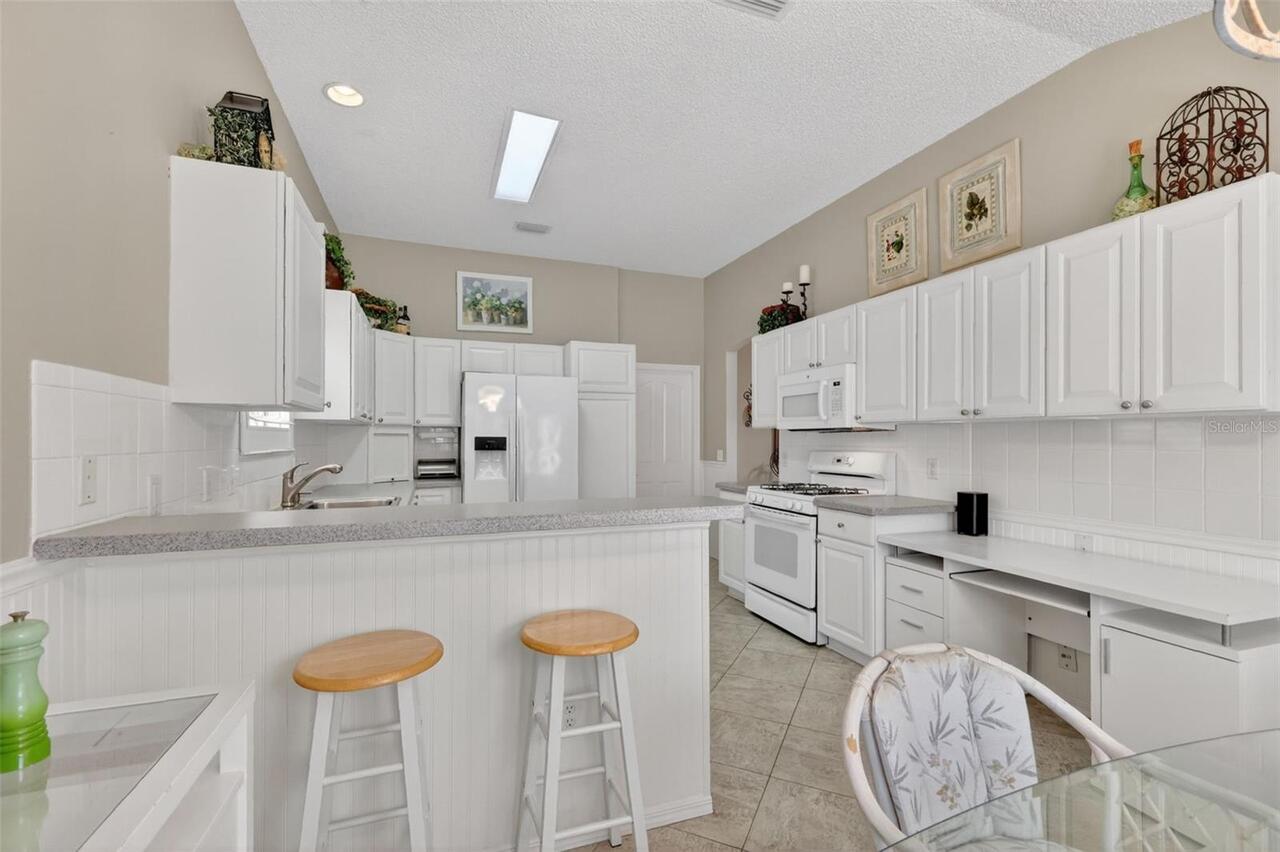 Listing Photo 8
