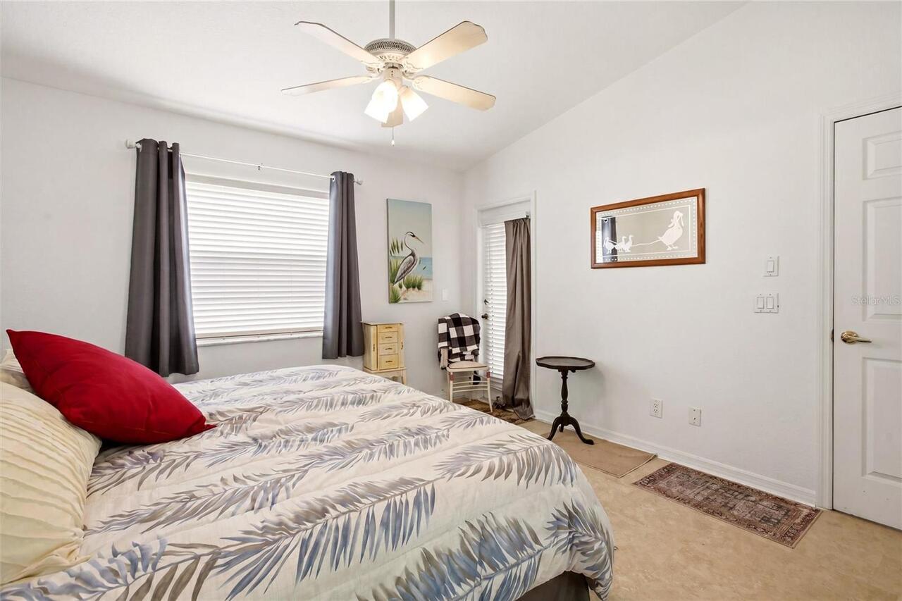 Listing Photo 15