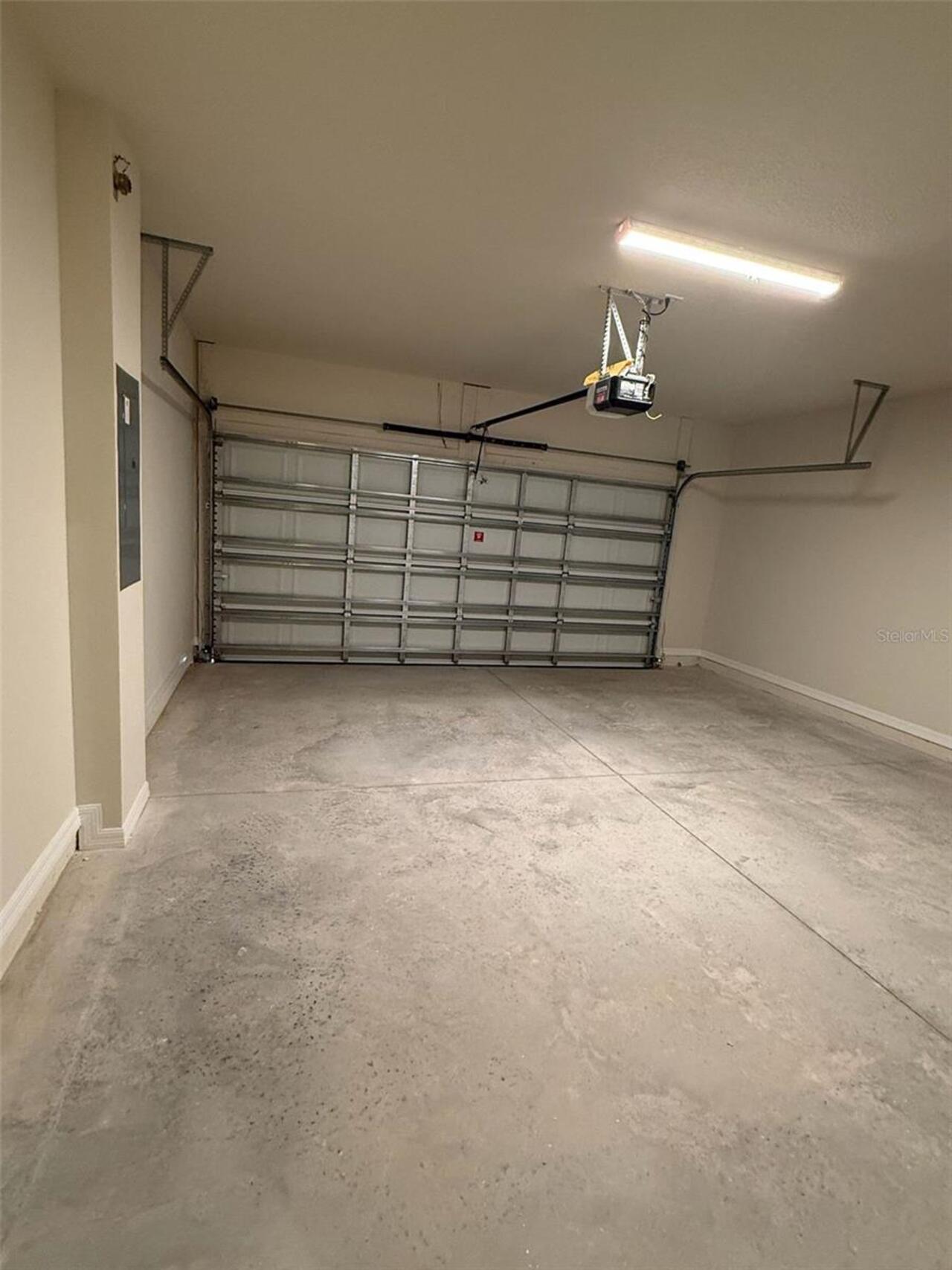 Listing Photo 16