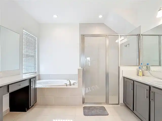 Listing Photo 29