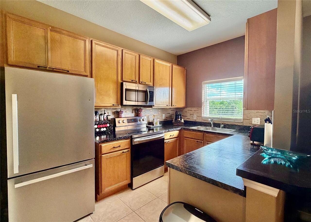 Listing Photo 10