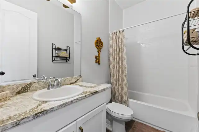 Listing Photo 21