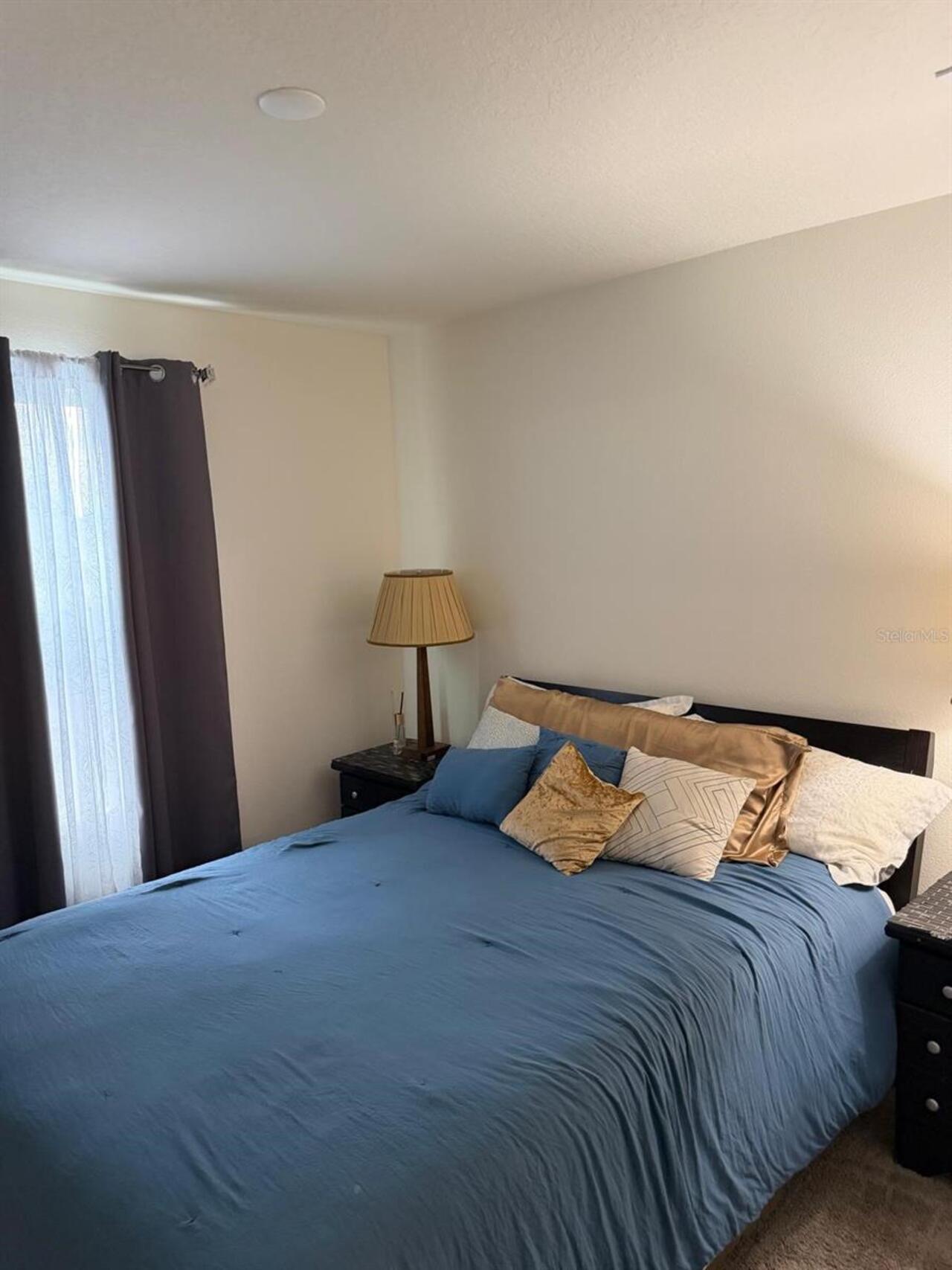 Listing Photo 11