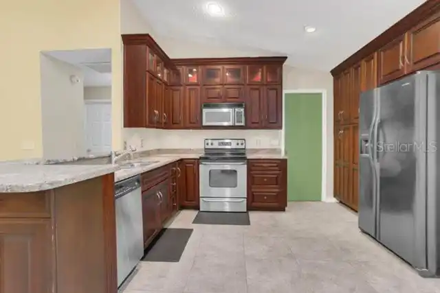 Listing Photo 13