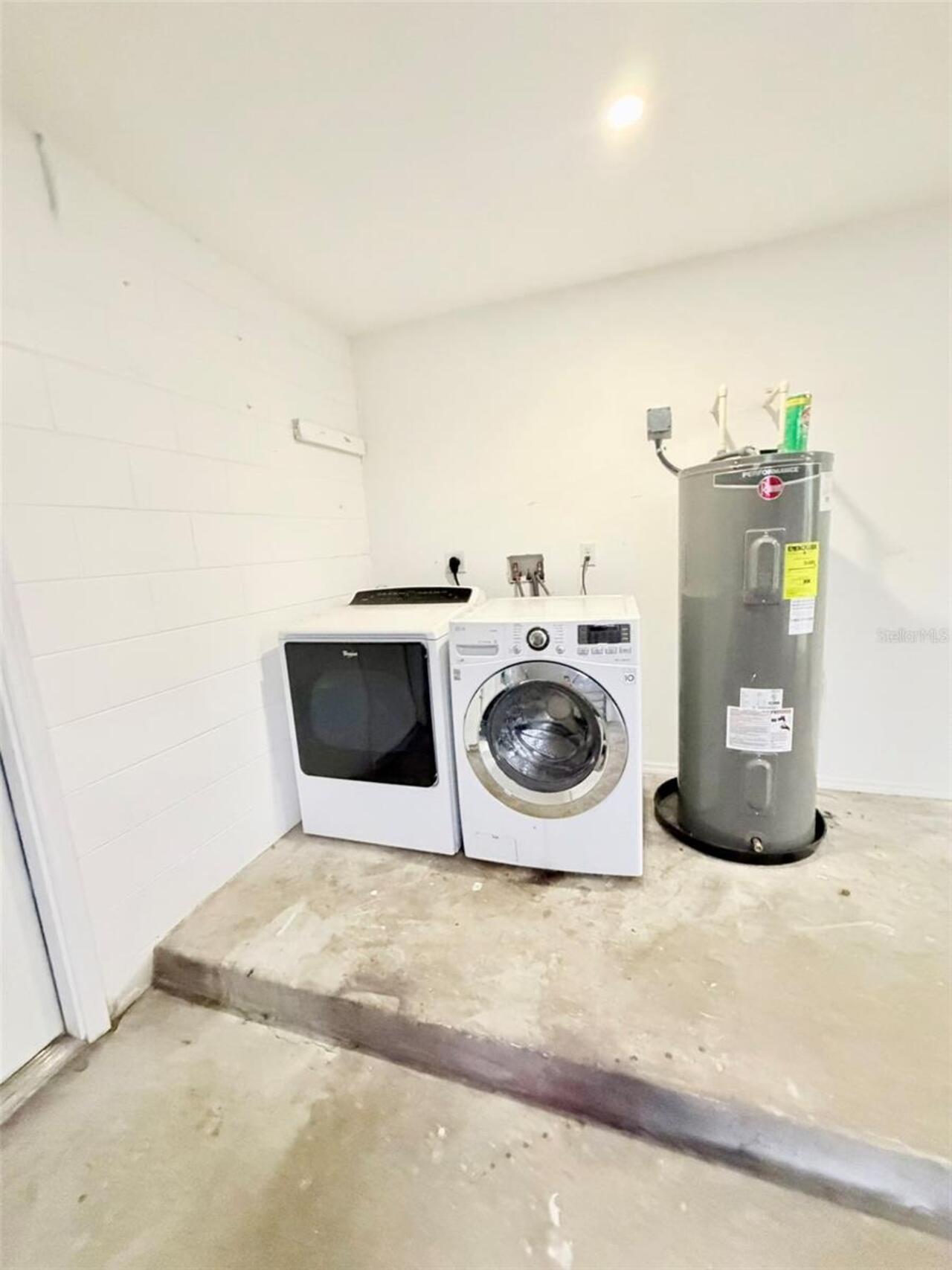 Listing Photo 17