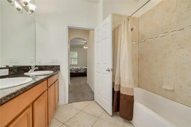 Listing Photo 15