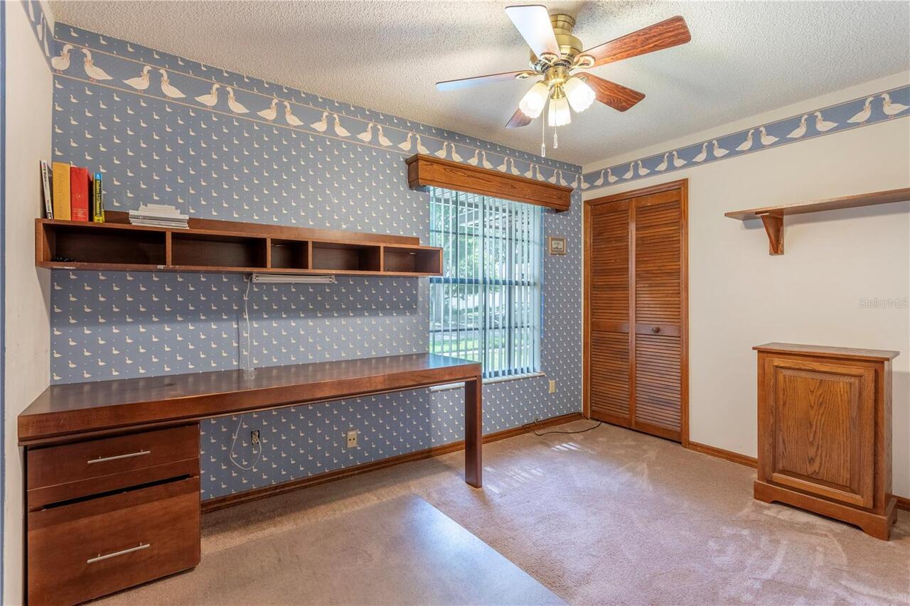 Listing Photo 12