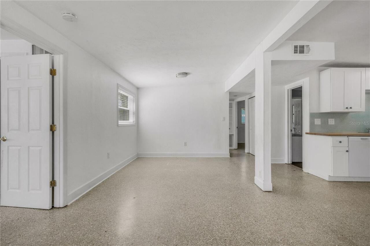 Listing Photo 21