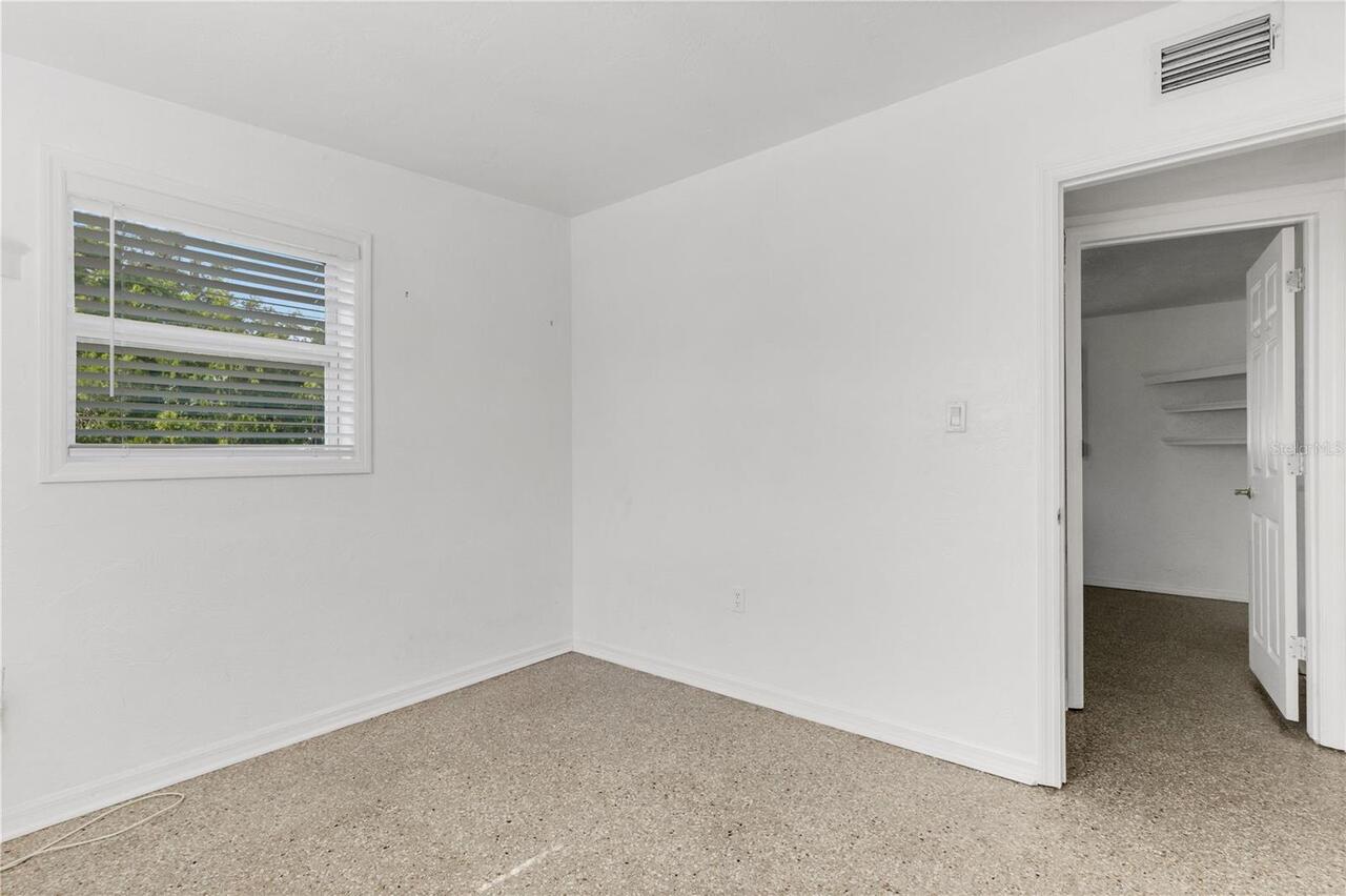 Listing Photo 33
