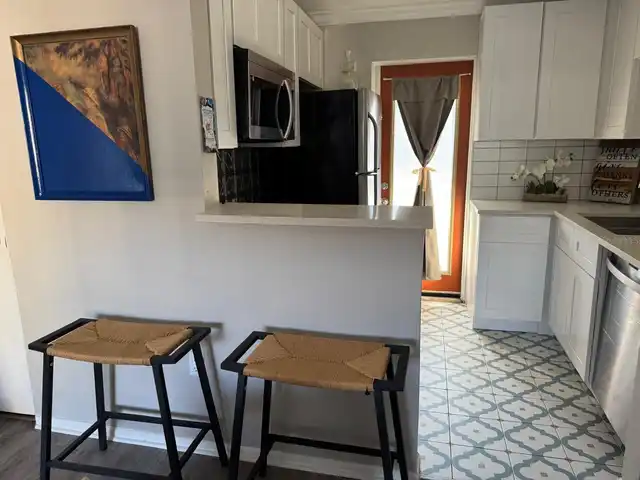 Listing Photo 6