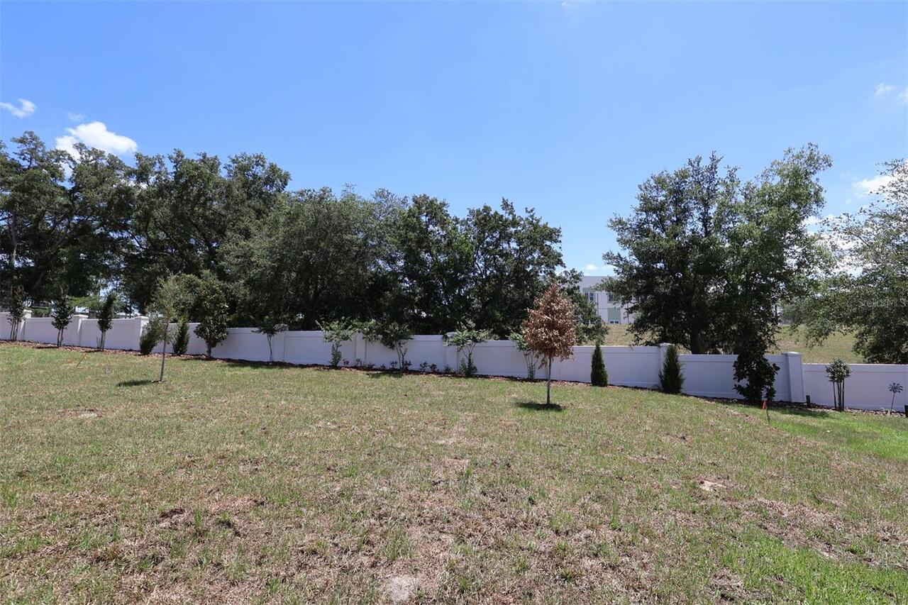 Listing Photo 13