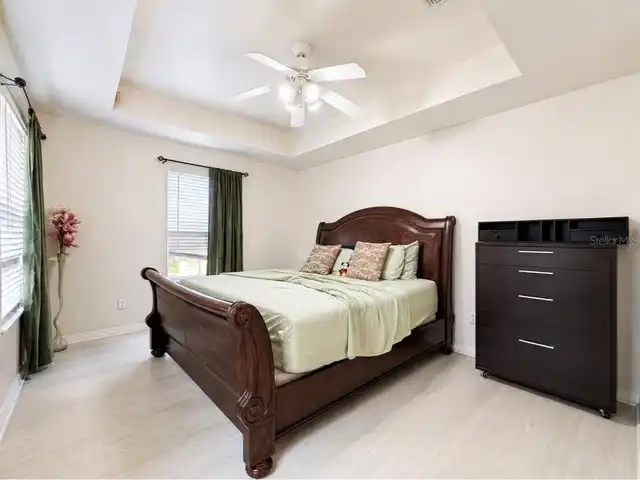 Listing Photo 14