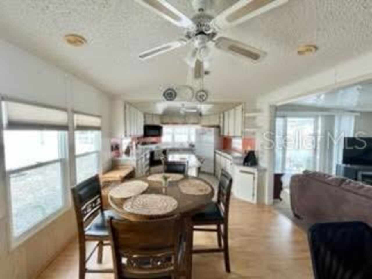 Listing Photo 16