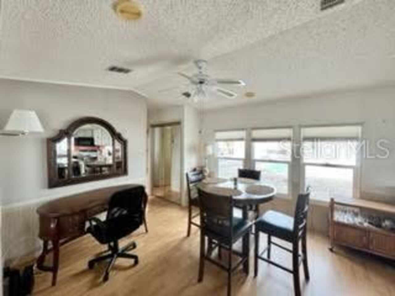 Listing Photo 17