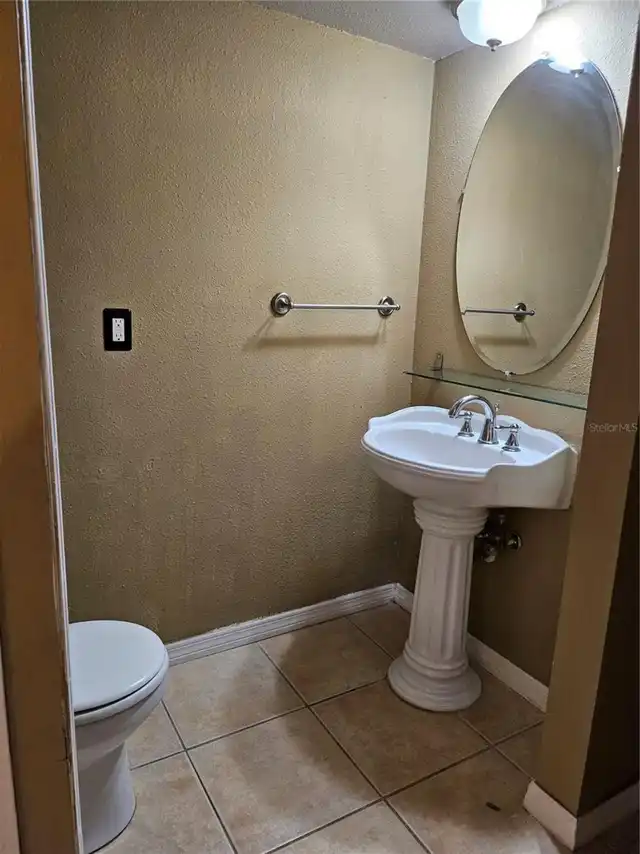 Listing Photo 8