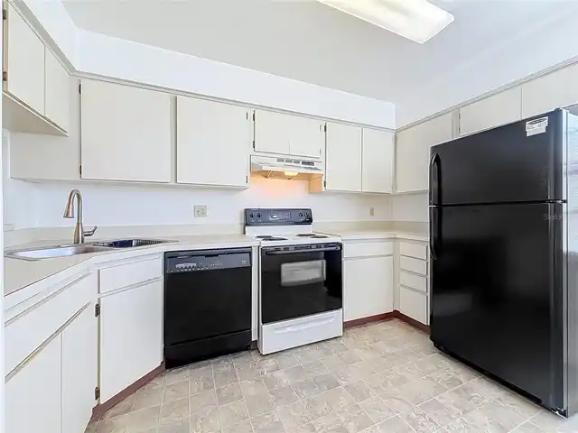 Listing Photo 13
