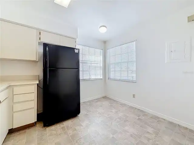 Listing Photo 14
