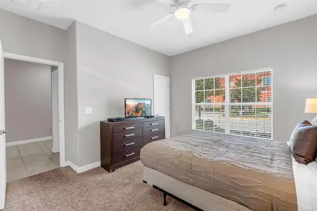 Listing Photo 14