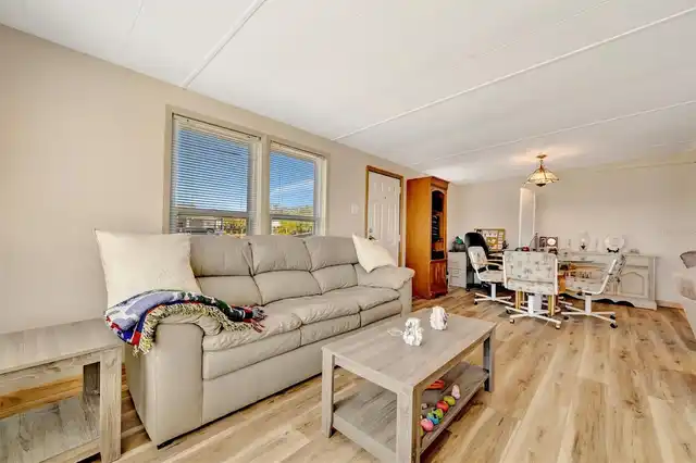 Listing Photo 21
