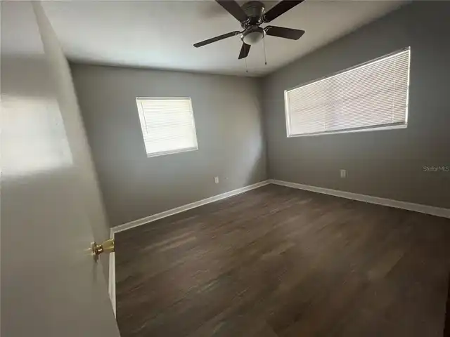Listing Photo 9