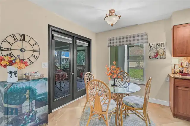Listing Photo 8