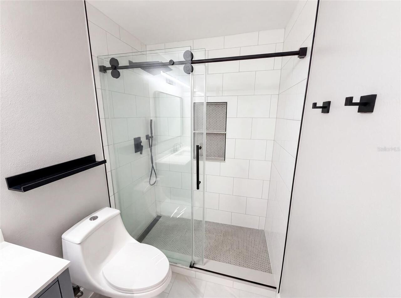 Listing Photo 23