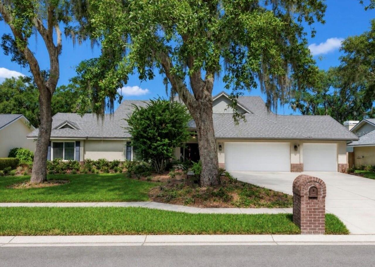 Valrico Real Estate