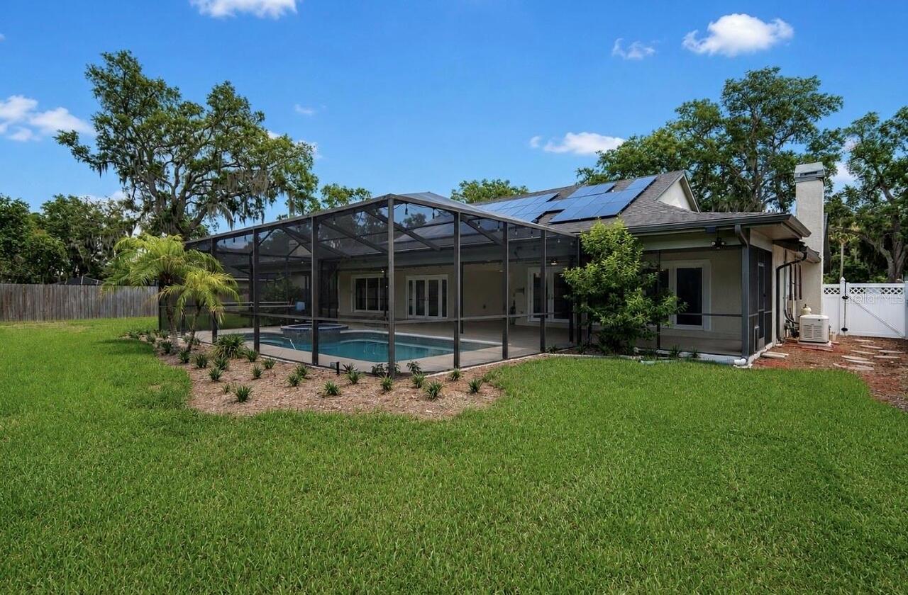 Listing Photo 11