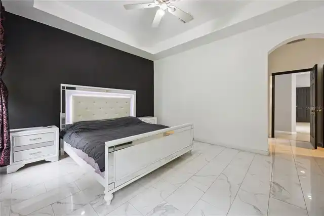 Listing Photo 20