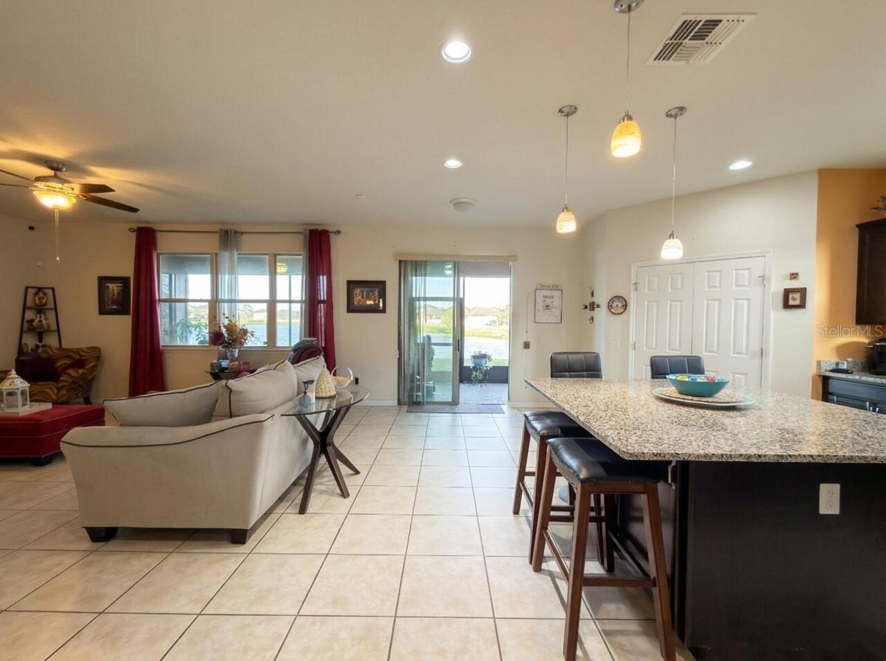Listing Photo 16