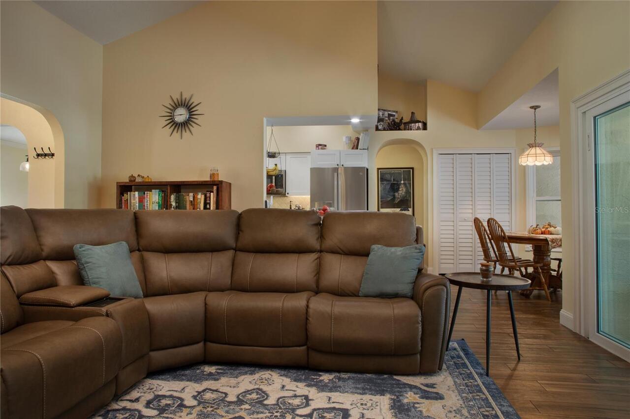 Listing Photo 9