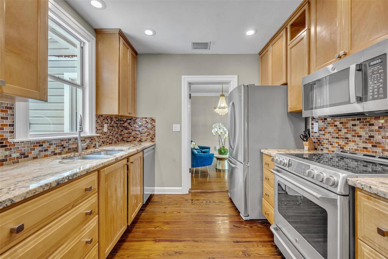 Listing Photo 15