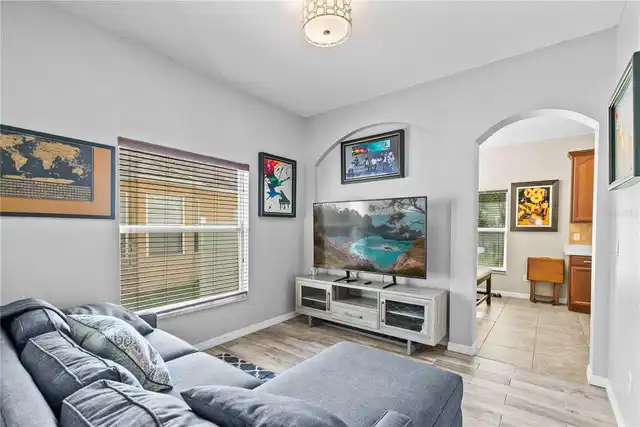 Listing Photo 7
