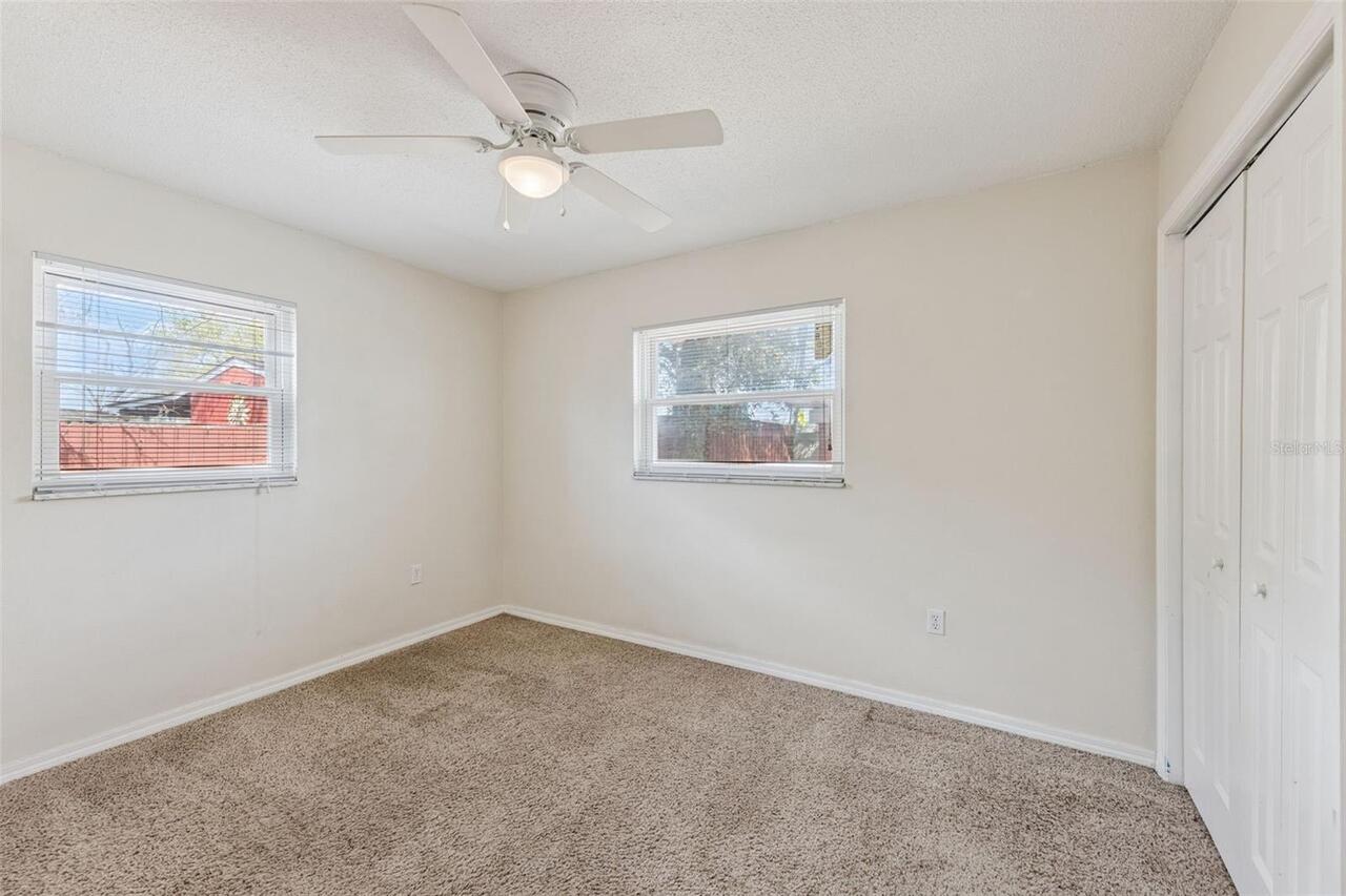Listing Photo 11