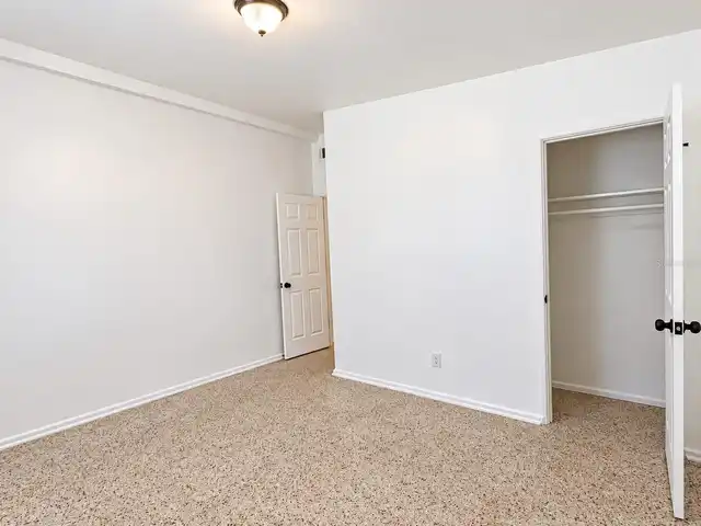 Listing Photo 13