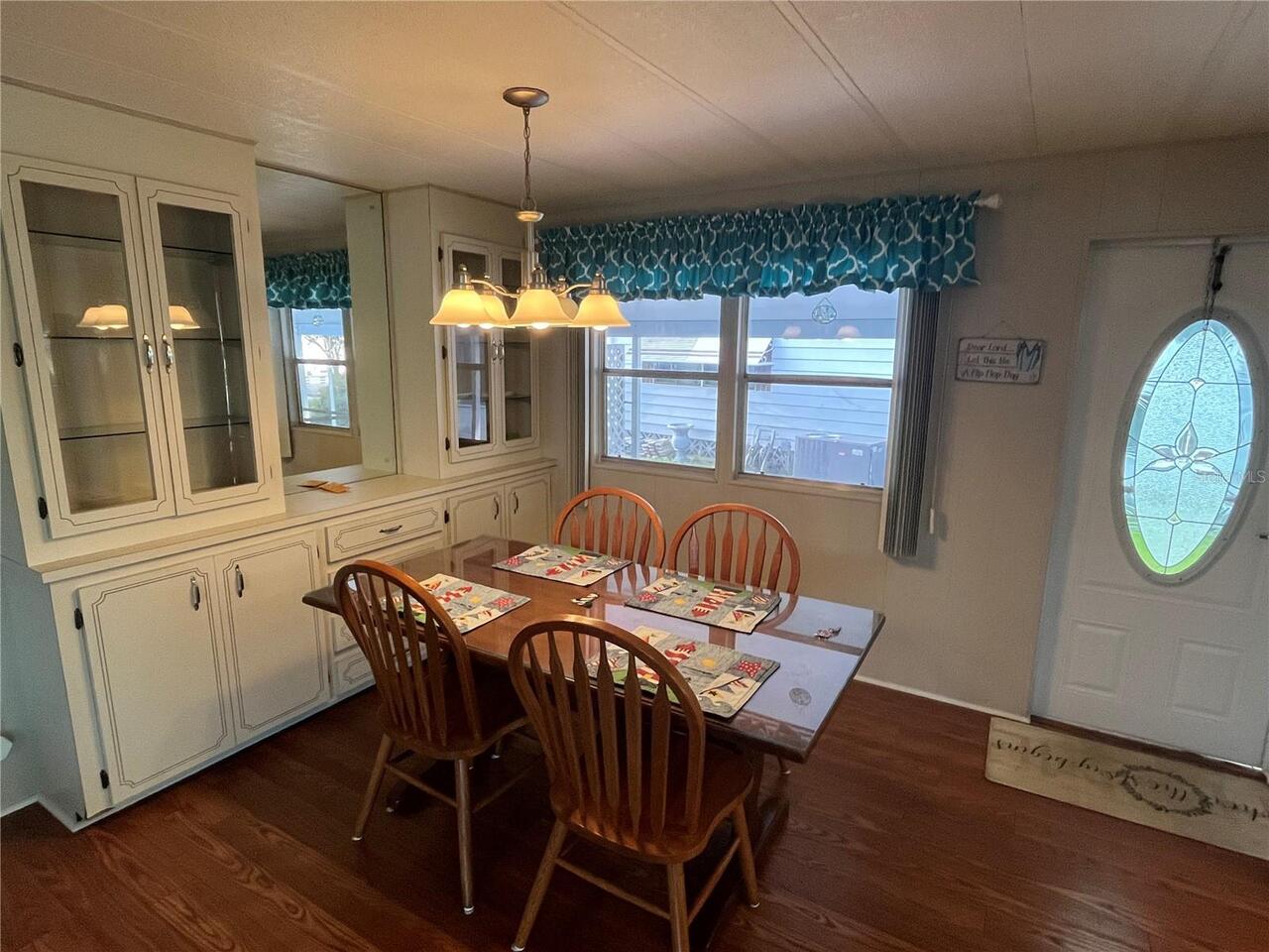 Listing Photo 15