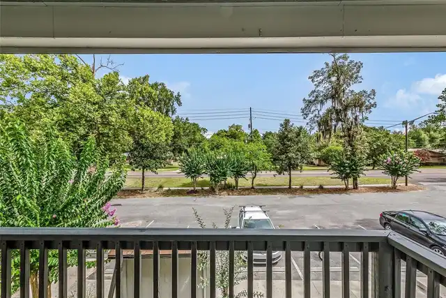 Listing Photo 14