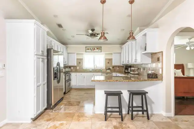 Listing Photo 18
