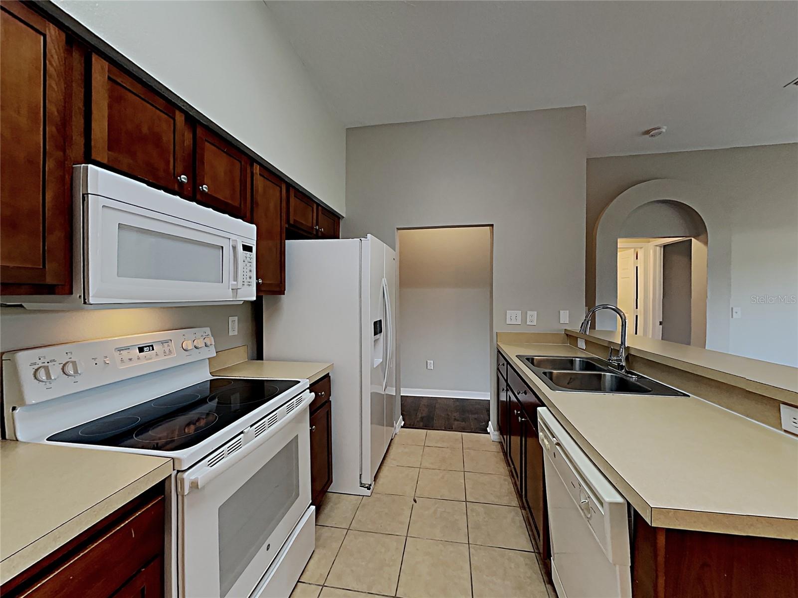Listing Photo 6
