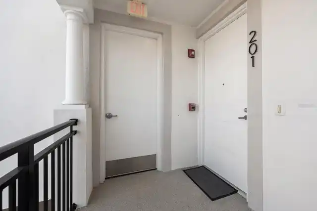 Listing Photo 34