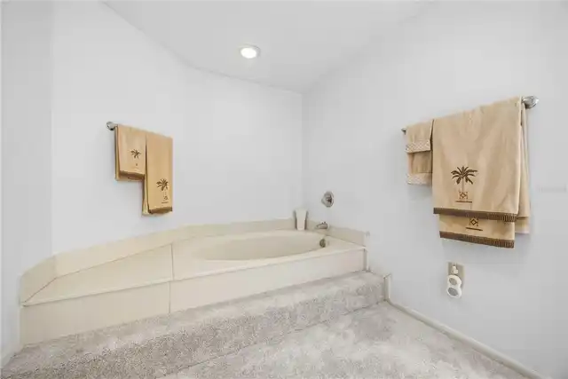 Listing Photo 37