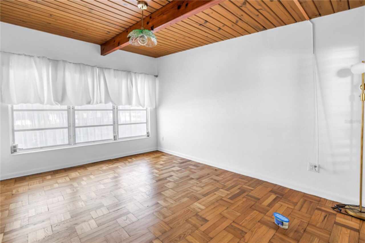 Listing Photo 38