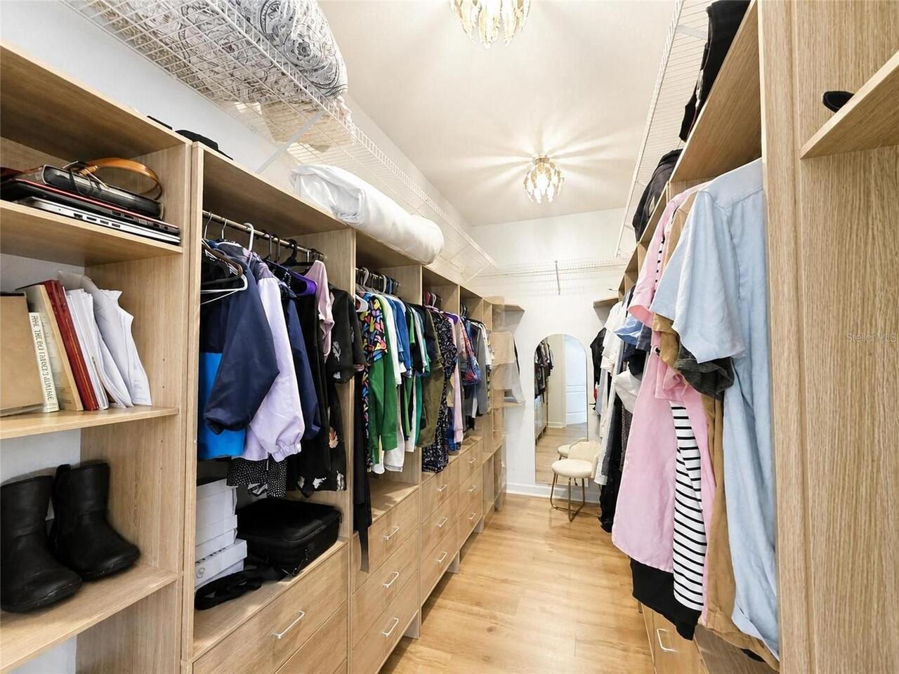 Listing Photo 24
