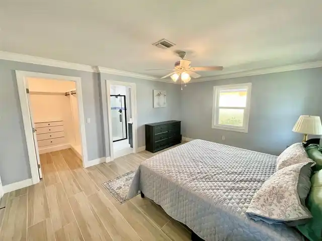 Listing Photo 33