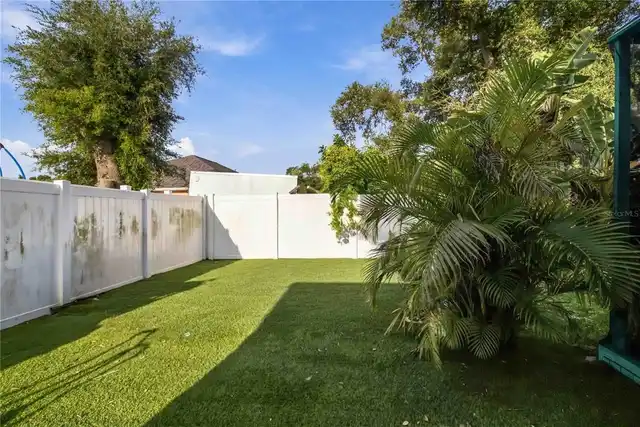 Listing Photo 21