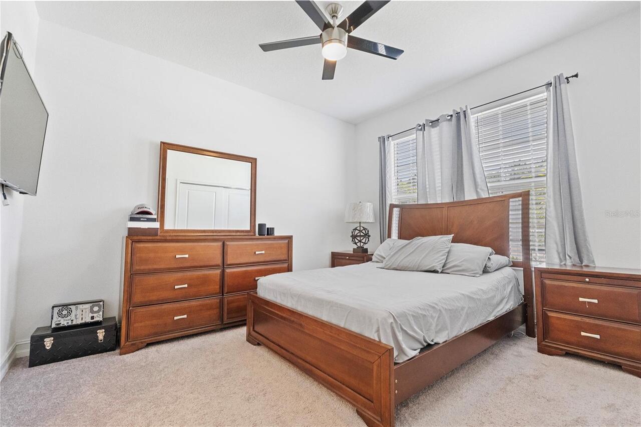 Listing Photo 28