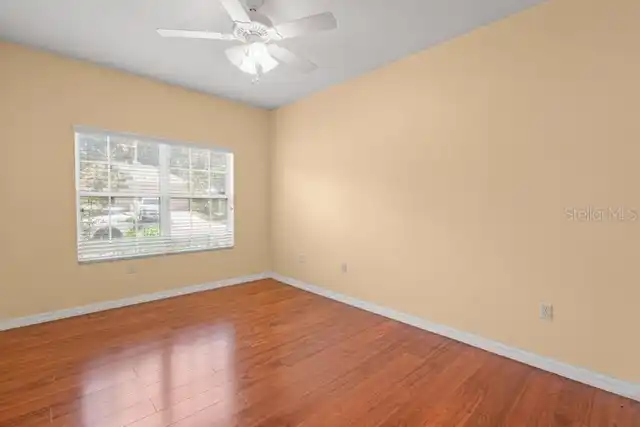 Listing Photo 23