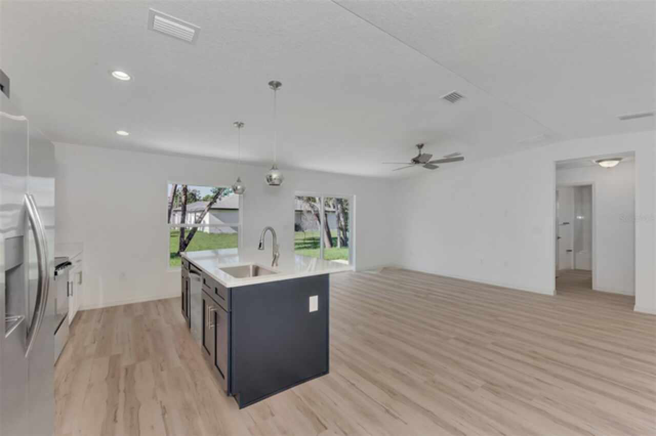 Listing Photo 26