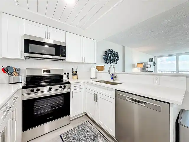 Listing Photo 20