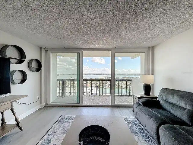 Listing Photo 29
